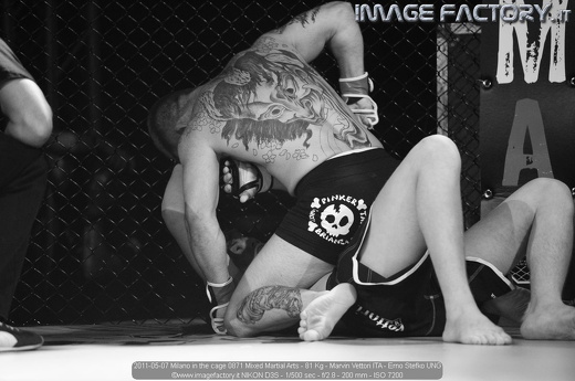 2011-05-07 Milano in the cage 0871 Mixed Martial Arts - 81 Kg - Marvin Vettori ITA - Erno Stefko UNG